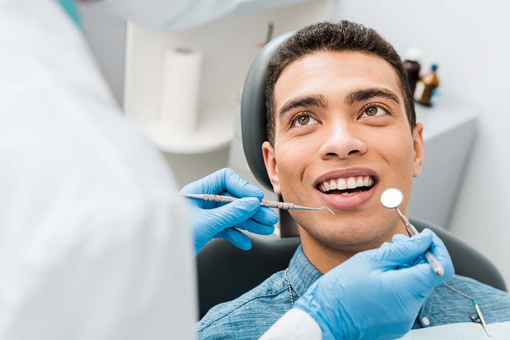 Divine Smiles Dental | Oral Exams, Dentures and Implant Dentistry