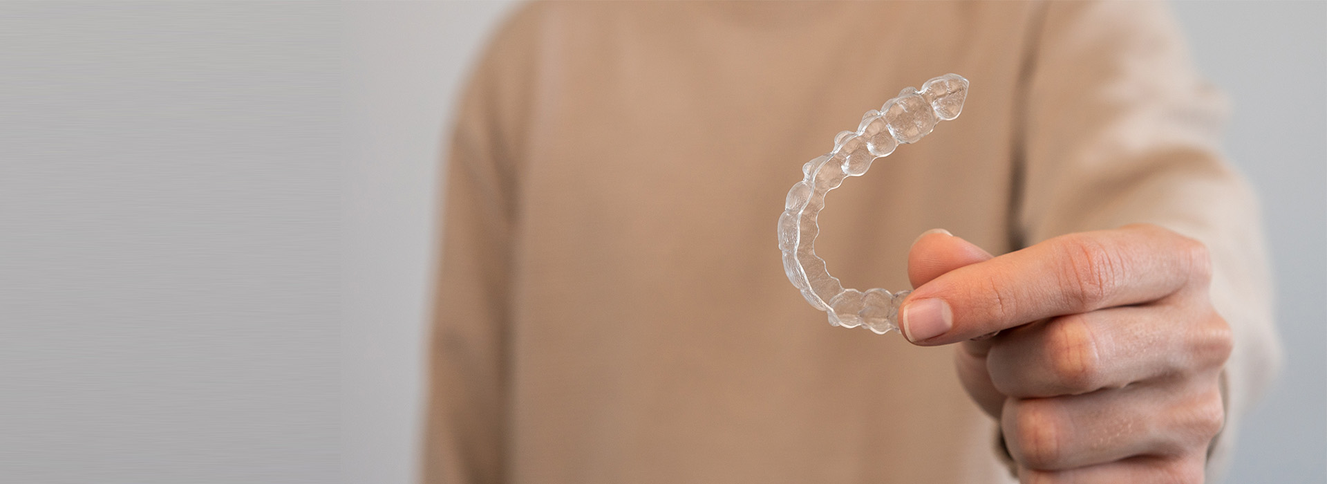 Divine Smiles Dental | Sports Mouthguards, Ceramic Crowns and Preventative Program